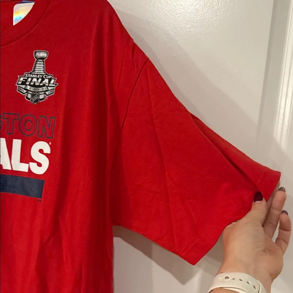 NWT Adidas Red Go-To Tee Washington Capitals Ovechkin Stanley Cup Finals size XL - Picture 9 of 10